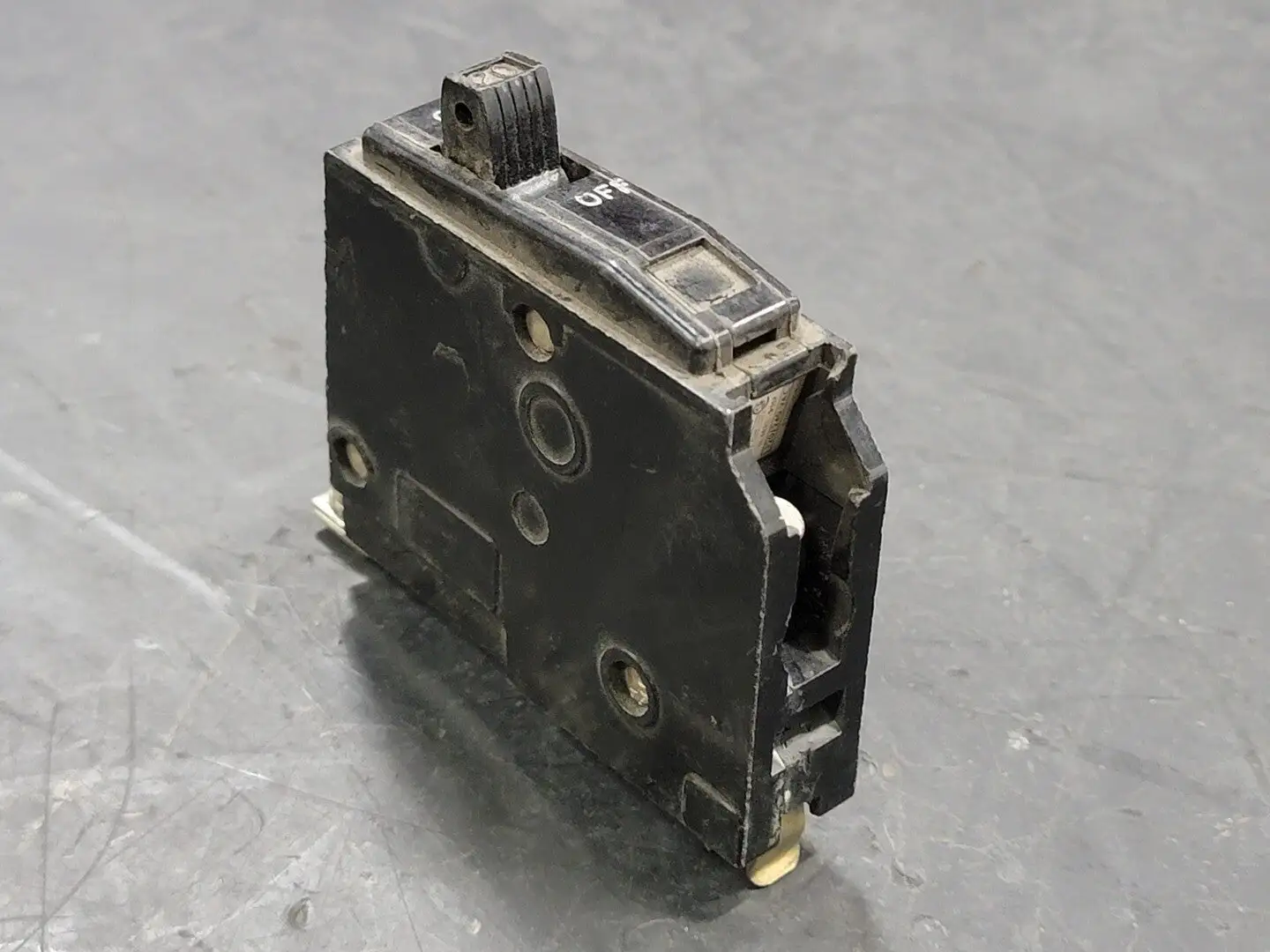 USED SQUARE D QO120