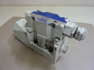 USED VICKERS DG4V56BMP7LH630