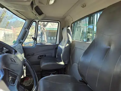 USED 2019 INTERNATIONAL DURASTAR 4300