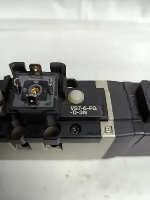 Used SMC VS7-6-FG-D-3N Solenoid Valves Ohio US | Surplus Asset Holdings #1237918