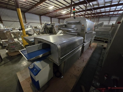 USED 2020 MULTIVAC T-850 L