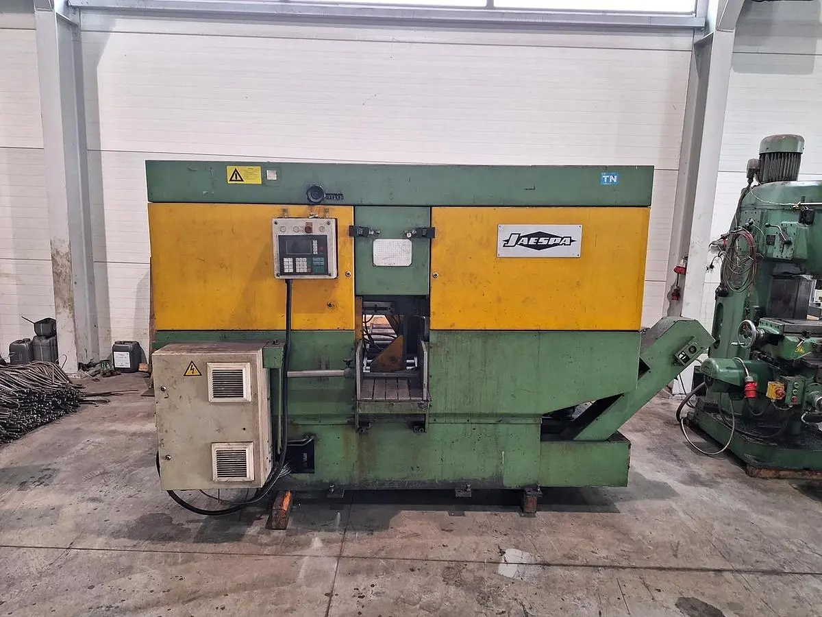 Used 2000 JAESPA W300 AZP Horizontal Band Saws CZ | Amaron s.r.o. #1068160