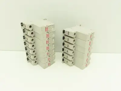 IDEC NC1V-1100 2 Amp Circuit Protector 1 Pole A Curve 250VAC/65VDC Lot of 13