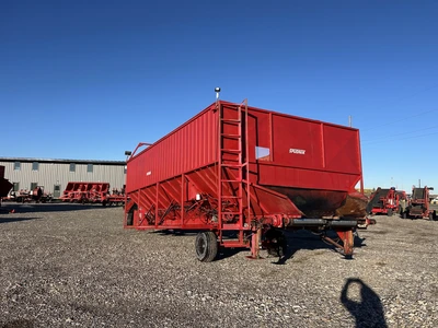 Used _UNKNOWN_ _UNKNOWN_ Seed Tenders Idaho US | Tri-Steel Manufacturing #1557085