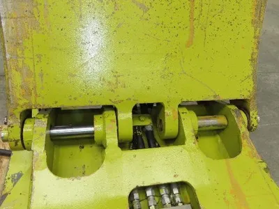 Cascade 40D Paper Roll Clamp 4000LB Fork Lift Truck Clamping Attachment Class 2