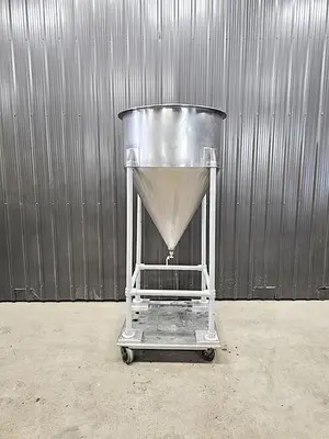 Used 125 Gallon Tank, 304 Stainless Steel