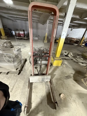 Used Presto M466 Misc Lifts Texas US | ISP Equipment Group #1318863