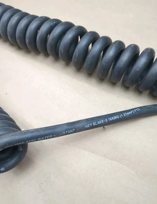 Whitney Blake WB Type SEOW 600V 16 AWG Retractable Power Cord 16/6 6 Cord 16'