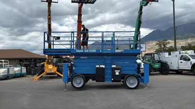 Used 2015 GENIE GS-5390 RT Scissor Lifters Utah US | Global Remarketing #1285368