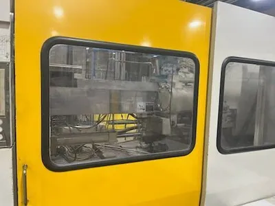 1999 TOSHIBA ISGS500WV21-27 Injection Molding Horizontal/Vertical | Machinery Network (4)