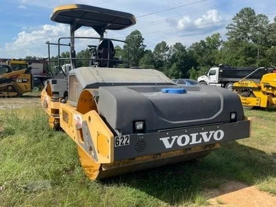 Used 2017 VOLVO DD140C Road Rollers Texas US | Big D Heavy Equipment #1557001