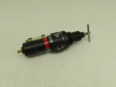 Watts Fluidair B12-04WJD M3 Pneumatic Integral Filter Regulator 1/2" NPT 250PSI