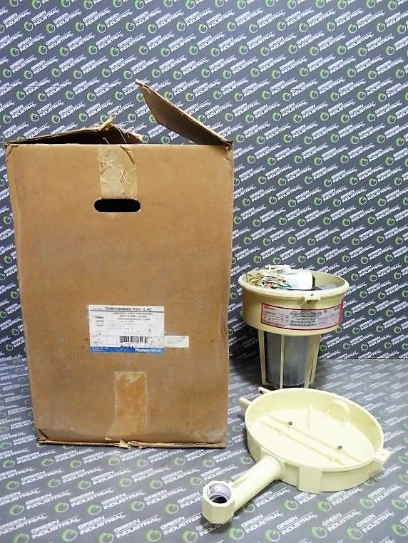Thomas & Betts DH010H040-TGL-L4E Hazlux 3 Lighting Assembly New NIB