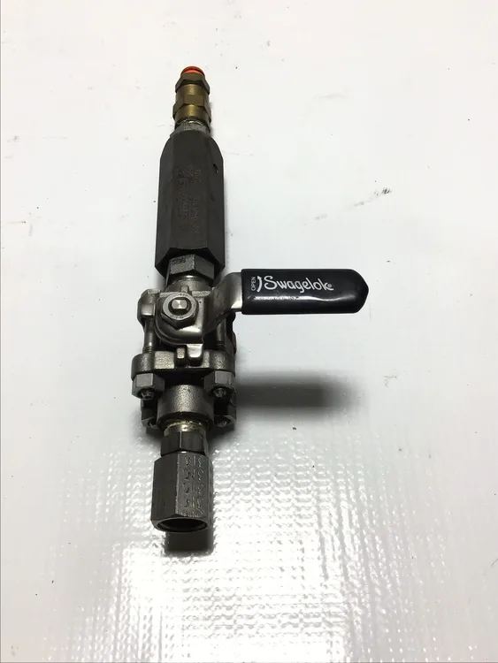 Used ✅ BRAND: SWAGELOK ✅ MODEL: SS-62TF4 Valves/Fittings Pennsylvania US | Moses B Glick #989833