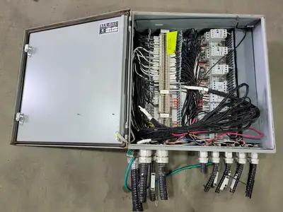 USED HOFFMAN CSD24248