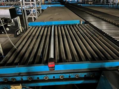 Interlake 65 in W x 60 in L Roller Conveyor