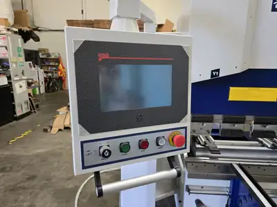 New | in-Stock 2026 MVD A40-1250 Press Brakes British Columbia CA | Lenmark #1424588