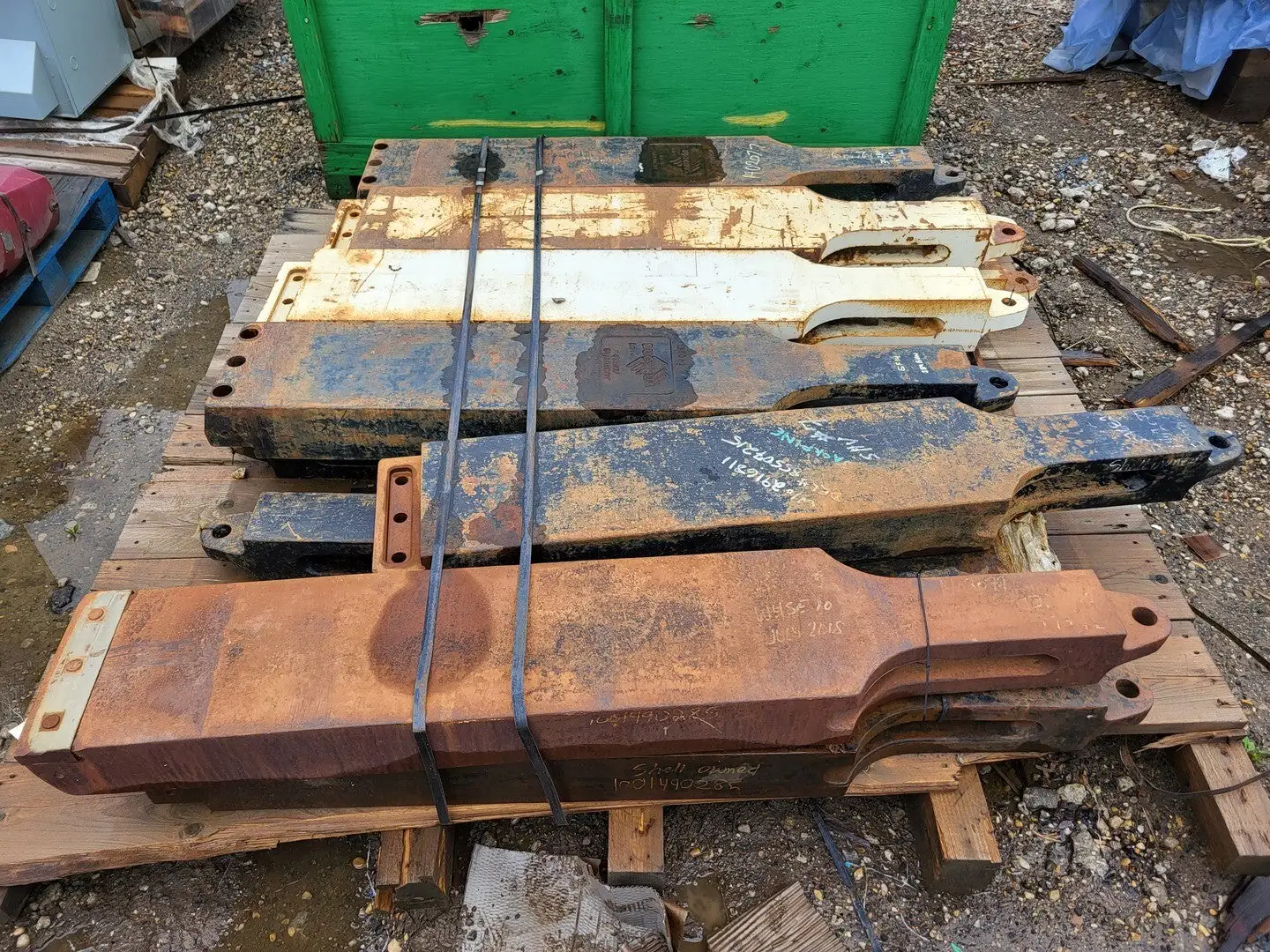 Latch Bar for BUCYRUS 495HF Electric Rope Shovel