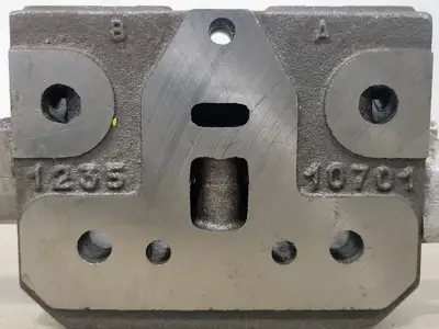 Hydraulic Valve 1235-10701