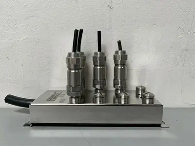 USED PHOENIX CONTACT SACB-8/16-L-10,0PVC FB 1555554 PASSIVE SENSOR/ACTUATOR INTERFACE