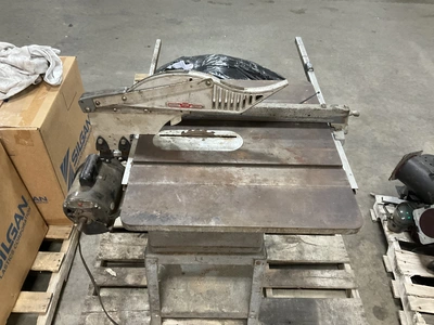 Used DELTA _UNKNOWN_ Woodworking Table Saws Michigan US | Miedema Asset Management Group #1406640