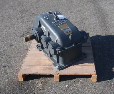 USED 2012 WESTERN D-52