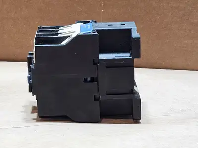 Used TELEMECANIQUE LC1D3210 Switchgears British Columbia CA | Lenmark #1438536