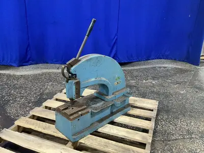 Used _UNKNOWN_ 2 Hand Presses Ohio US | HGR 24 #1443247