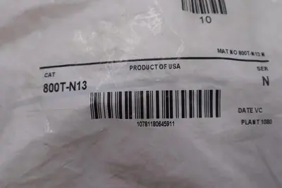 Allen-Bradley 800T-N13 SER N Pushbutton Guard NO 800T-N13 New Open Box #3546