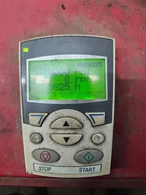 USED 2009 MAXIEM 1530