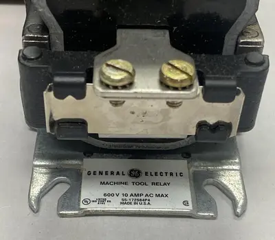 New | in-Stock GENERAL ELECTRIC CR2810A11AT2 Miscellaneous Equipment (Electrical & Power) | Surplus Asset Holdings #1188895