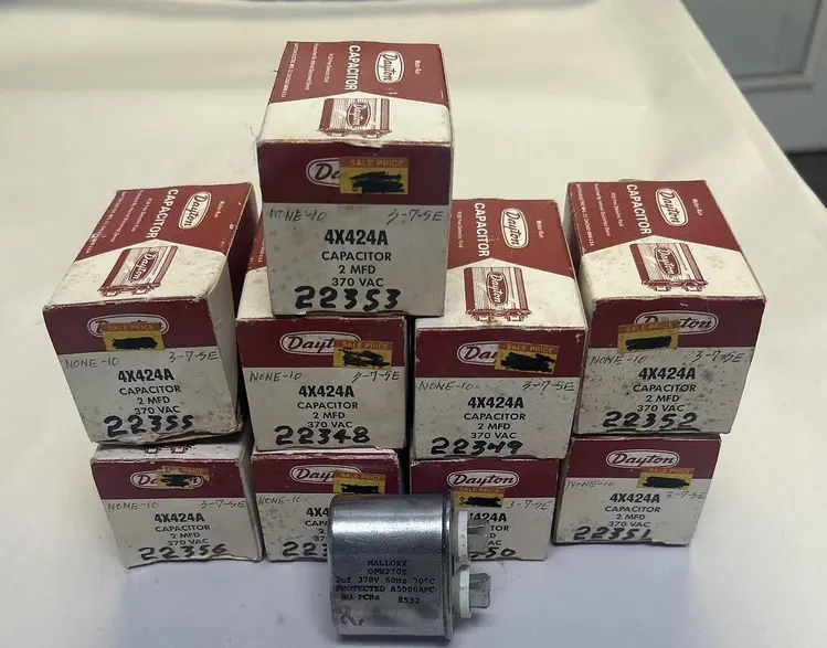 New | in-Stock DAYTON 4X424A Miscellaneous Equipment (Electrical & Power) | Surplus Asset Holdings #1190370