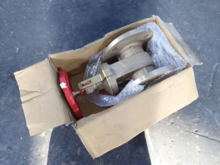 Used APEX PN16 Valves/Fittings | HGR 24 #732541