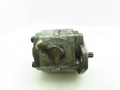 Used KYB _UNKNOWN_ Hydraulic Pumps | Arrow Industrial #619195
