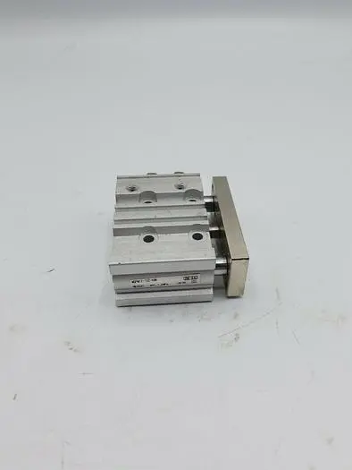 Used SMC _UNKNOWN_ Cylinders Michigan US | ND Industrial Surplus #1208381