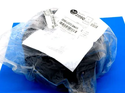 NEW ALLEN BRADLEY 2090-U3CC-D4409 3M INTERFACE CABLE SERIES C 2090U3CCD4403