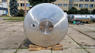 Hoeksma & Velt 6,000 Litre Stainless Steel Tanks | Perry Equipment (7)
