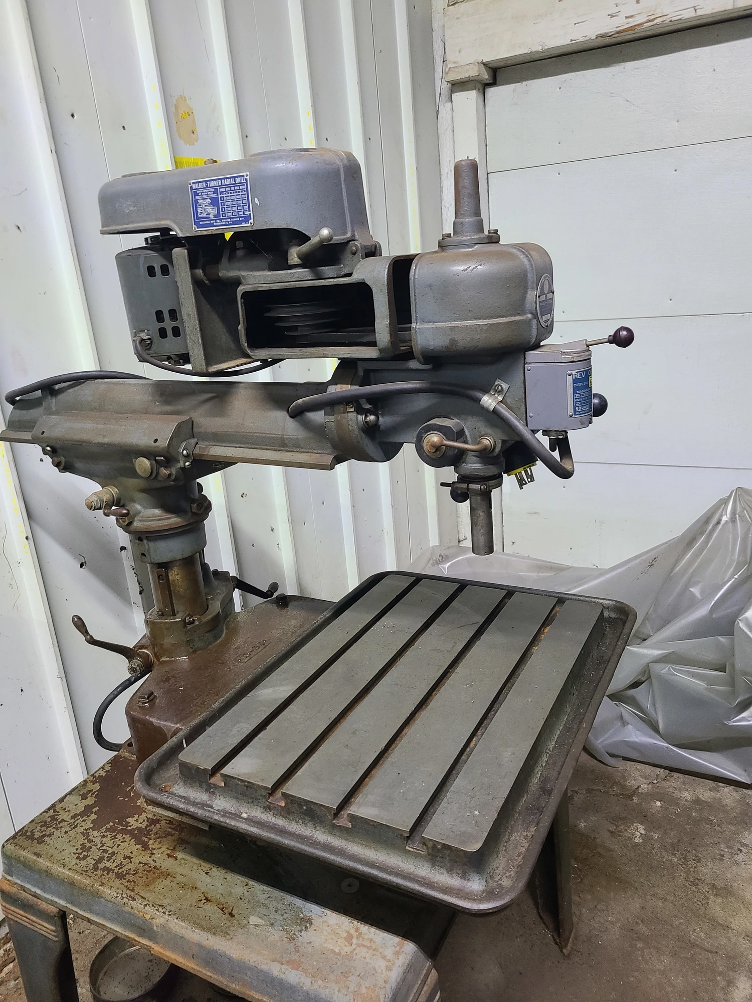 USED WALKER TURNER SLIDING HEAD DRILL