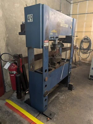 Used _UNKNOWN_ _UNKNOWN_ Hydraulic Presses Texas US | IRS Auction #1320671