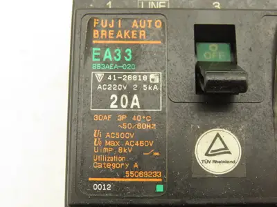 Fuji EA33 Circuit Breaker 20A 460VAC 3-Pole Lot of 9