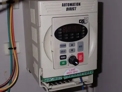 USED 2000 YASKAWA ELECTRIC CORPORATION YASNACXRCUP20