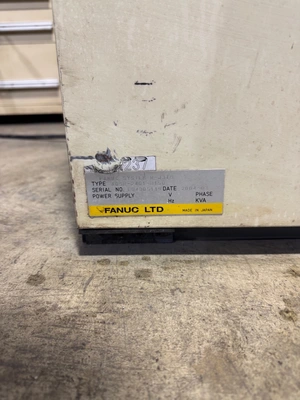 2004 FANUC ARCMATE 120IB Fanuc Robots | K.B. Industries LLC (10)