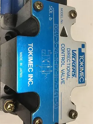 USED VICKERS DG4V-3-2A-M-P7-H-7-T41-50