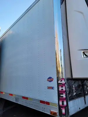USED 2006 UTILITY 48FT