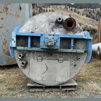 4,600 Liter Stainless Mixing Tank