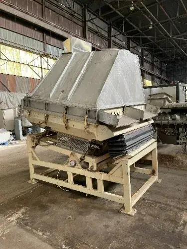 Used TRIPLE S SYNAMICS S 25 Vibratory Screens Ohio US | HGR 24 #728660