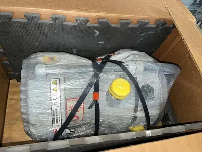 BOC EDWARDS XDS5 Dry Scroll Vacuum Pump