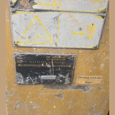USED 2017 CATERPILLAR R1300G
