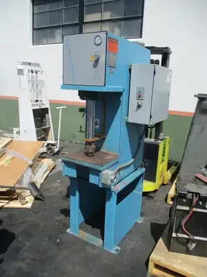Used MULTIPRESS MSP-15 Gap Frame (OBS) Presses California US | TNT Industrial #1082811