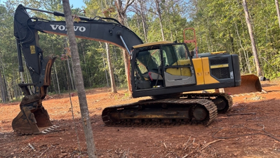 USED 2019 Volvo EC220EL